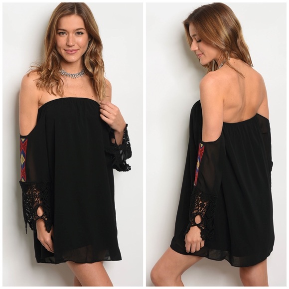 Vava by Joy Han Dresses & Skirts - LAST - XS - Embroidered Off Shoulder Dress
